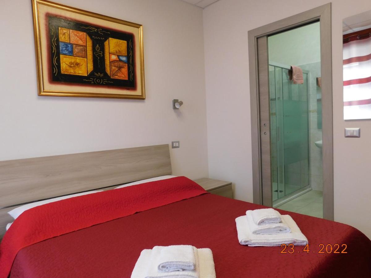 B&B Divino Cabras Ngoại thất bức ảnh