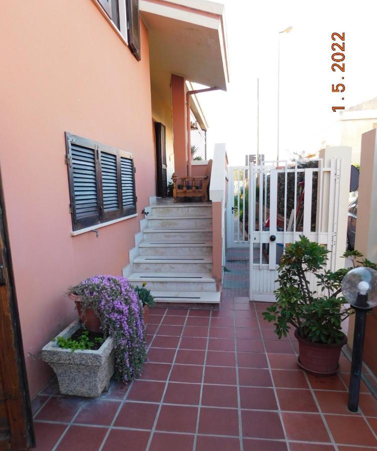 B&B Divino Cabras Ngoại thất bức ảnh